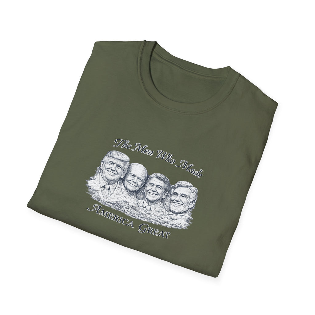 Mount Rushmore Christmas T-Shirt — "The Men Who Made America Great" Vintage Holiday Tee